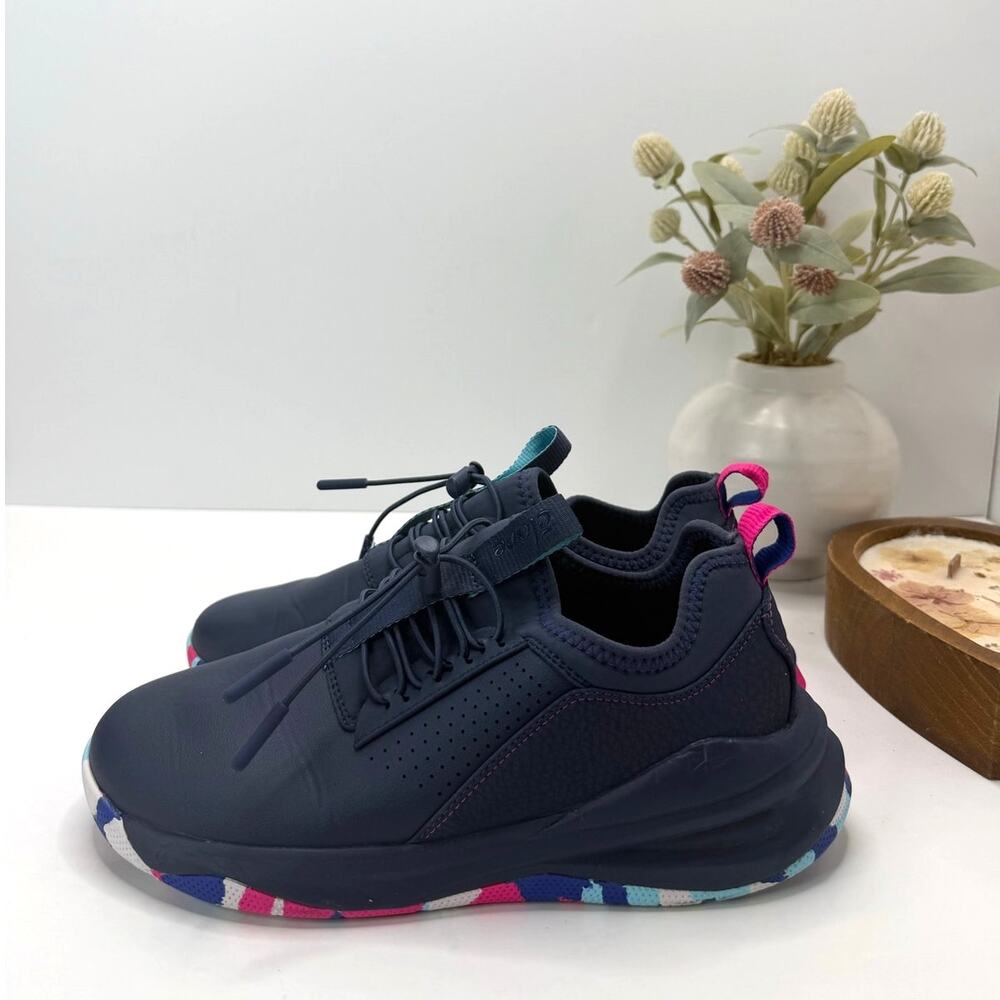 Clove Classic Nursing Sneaker Navy/Artic Pop Healthcare Women 7.5/Men 6